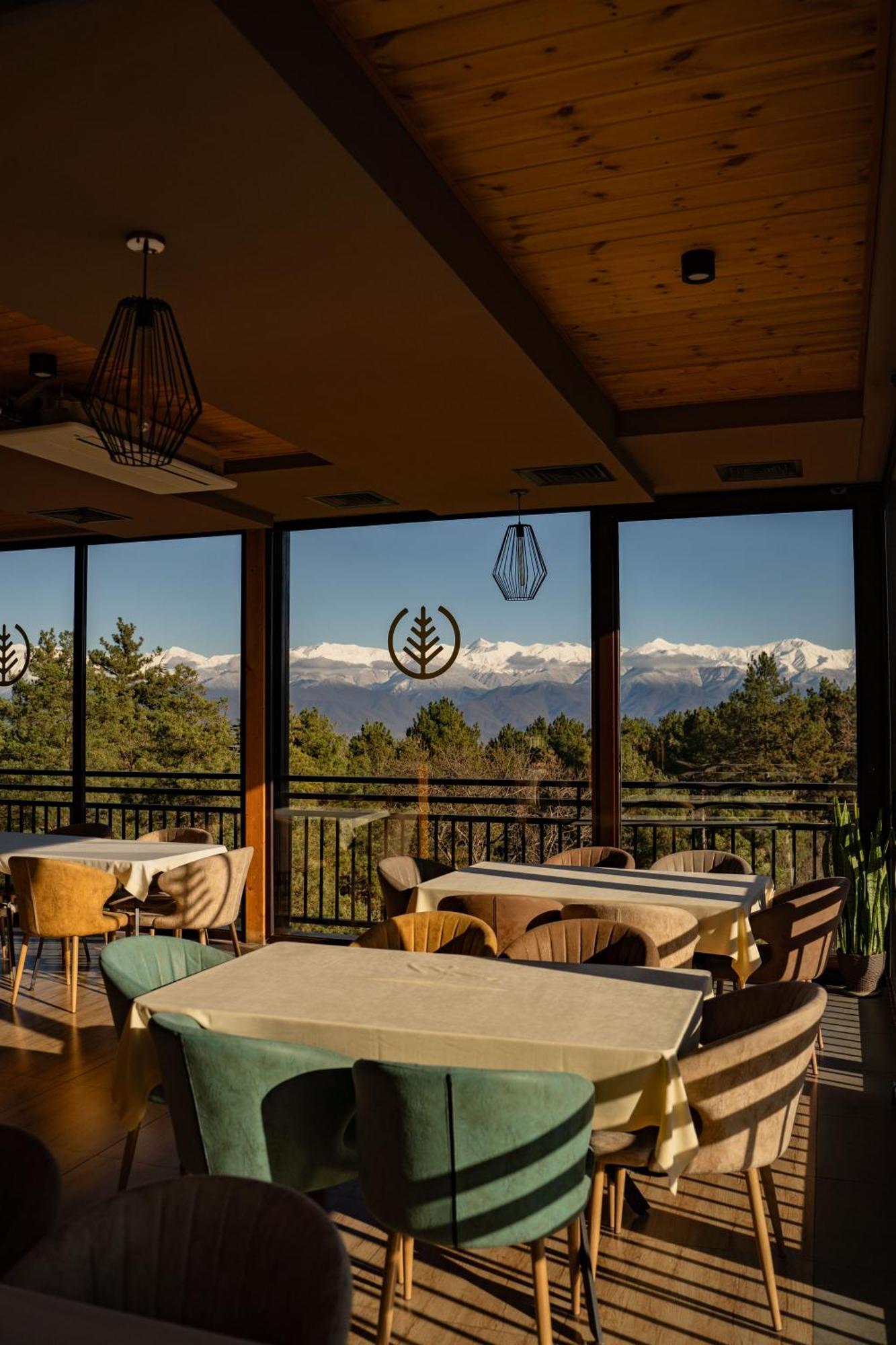 Zuzumbo Resort & Spa Telavi Buitenkant foto