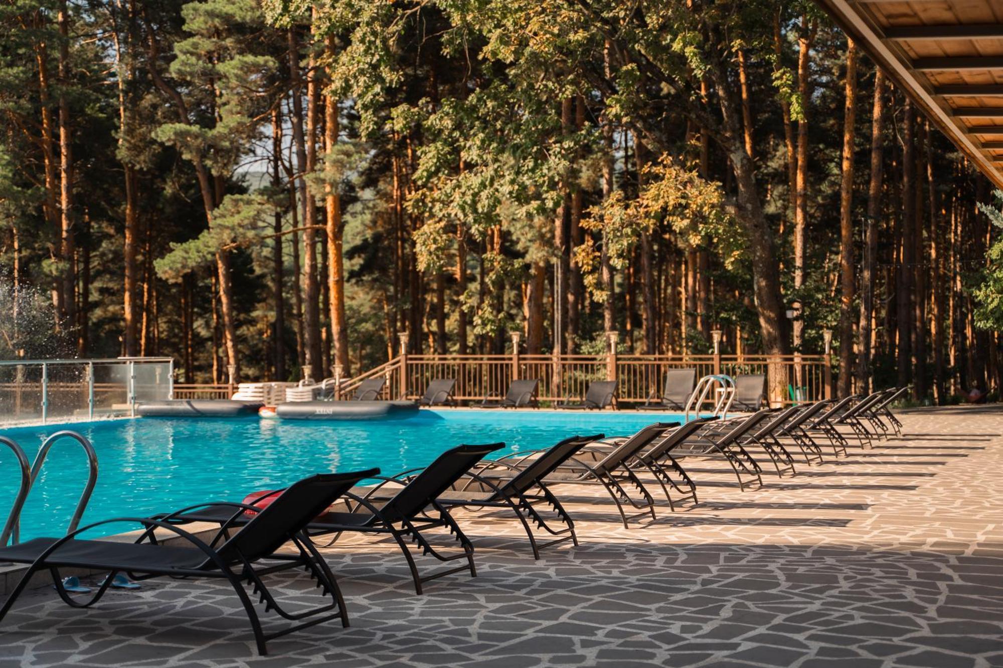 Zuzumbo Resort & Spa Telavi Buitenkant foto