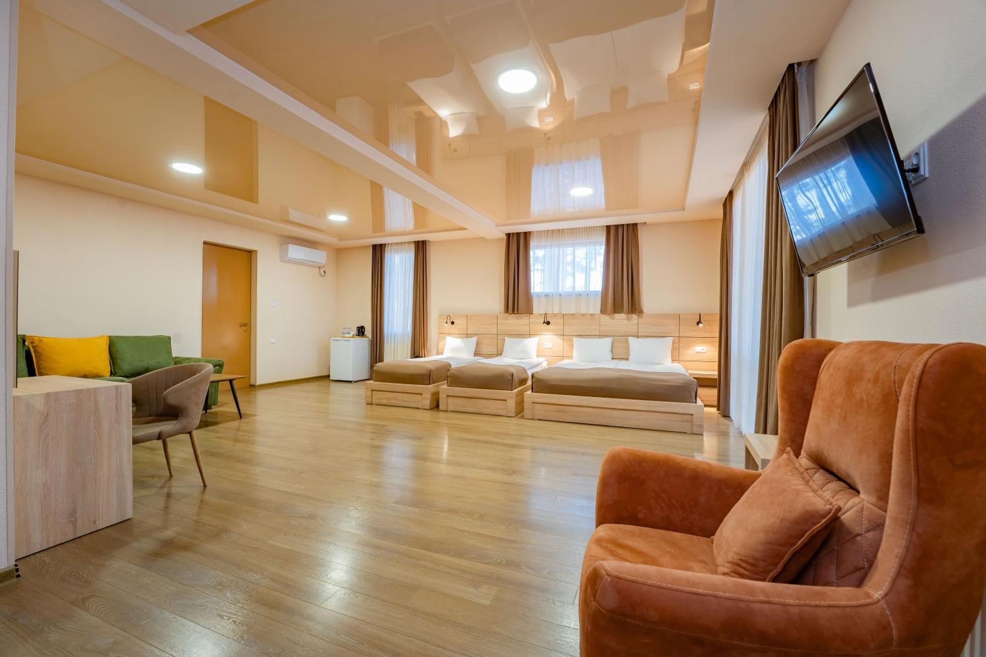 Zuzumbo Resort & Spa Telavi Buitenkant foto